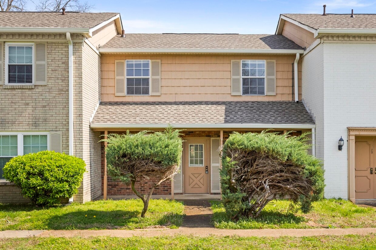 Photo - 1301 Neelys Bend Road #28