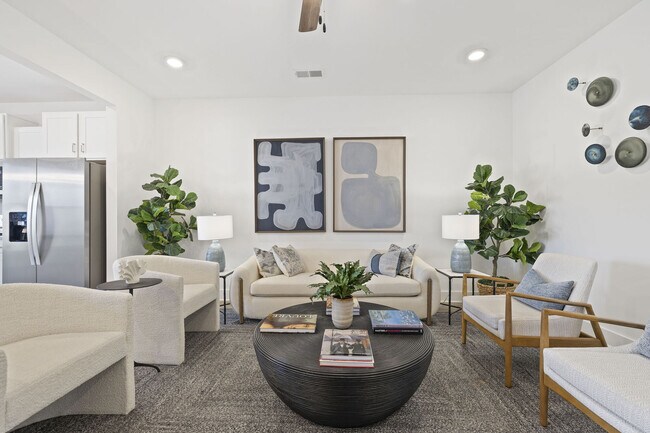 Foto del edificio - Artisan Living Mills River