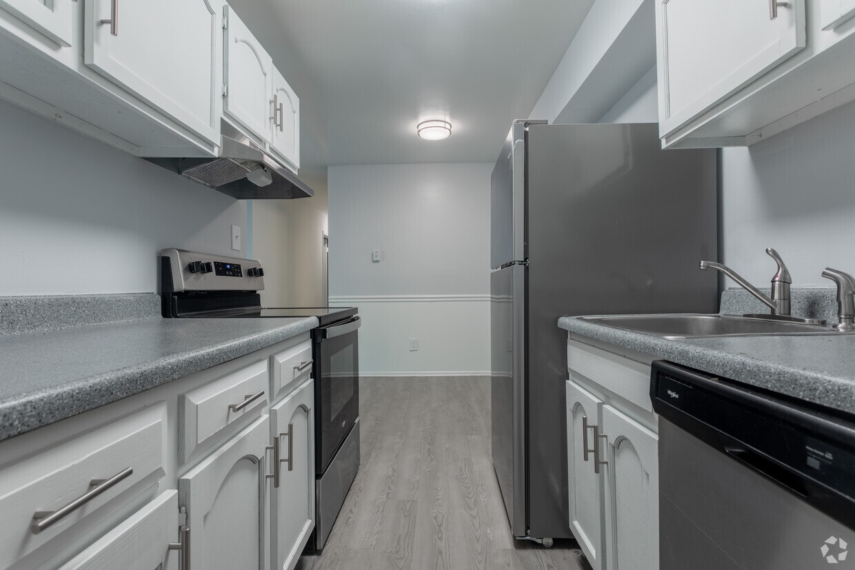 Park Place Apartments Apartments in Lynchburg, VA