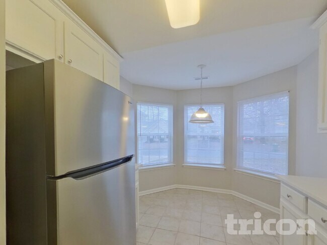 Building Photo - 6314 Spanish Moss Ln