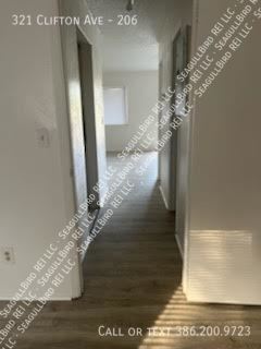 Foto del edificio - 321 Clifton Ave