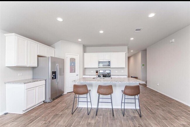 Foto del edificio - 14114 Riley Creek Ct