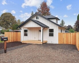 Building Photo - 17775 SW Alexander St