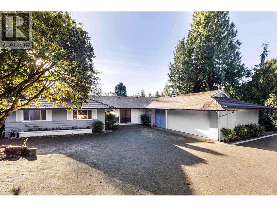 Primary Photo - 3062 Spencer Dr