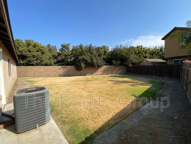 Building Photo - 2326 Cape Canyon Ave