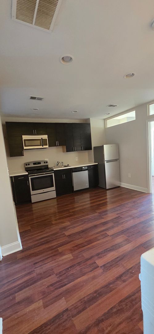 Building Photo - 543 Florida Ave NW