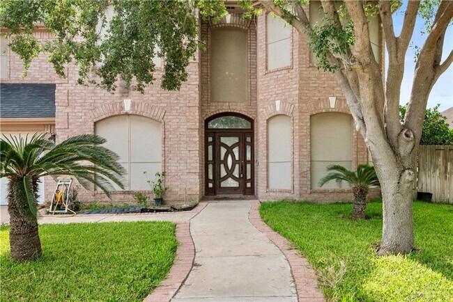 Building Photo - 1509 Maltese St