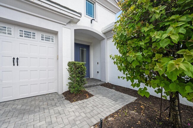 Foto del edificio - 15934 Whippoorwill Cir