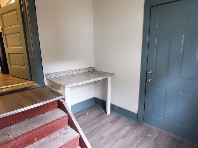 Foto del edificio - 936 Harrison Ave