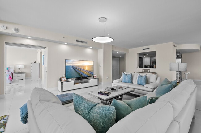 Foto del edificio - 3800 N Ocean Dr