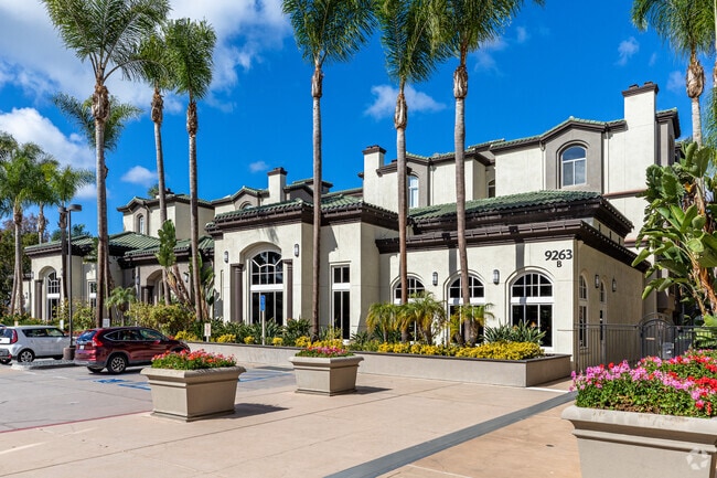 Photo - Regents La Jolla Apartments