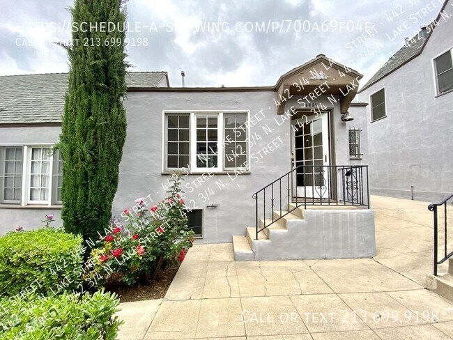 Foto del edificio - 442 3/4-444 N Lake St