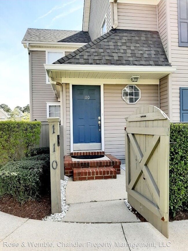 Building Photo - 2 br, 2 bath House - 3832 LaSalle Drive #110