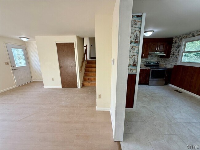 Foto del edificio - 4999 Windgate Rd