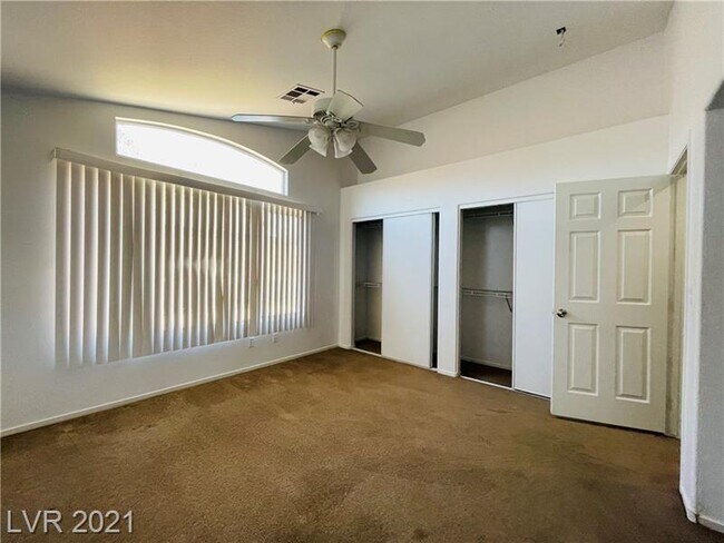 Foto del edificio - 4337 Chessman Way