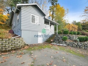 Building Photo - 10918 49th Ave S