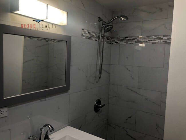 Foto del edificio - 225-01 59th Ave