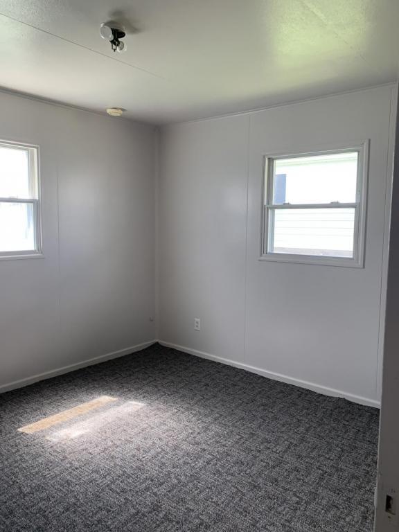 Building Photo - 206 S Clem