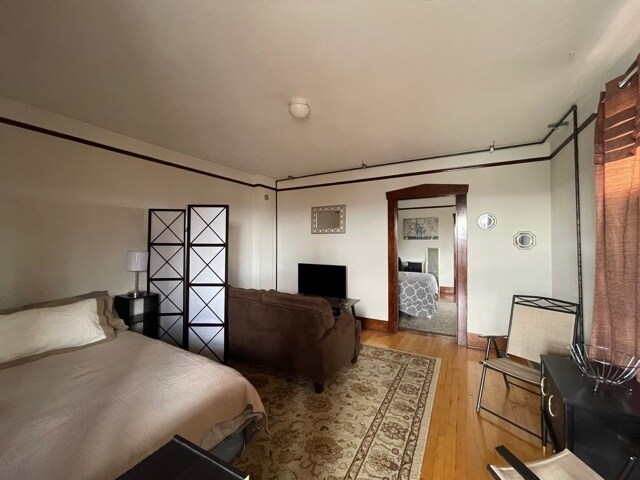Primary Photo - 963 Lewisohn St