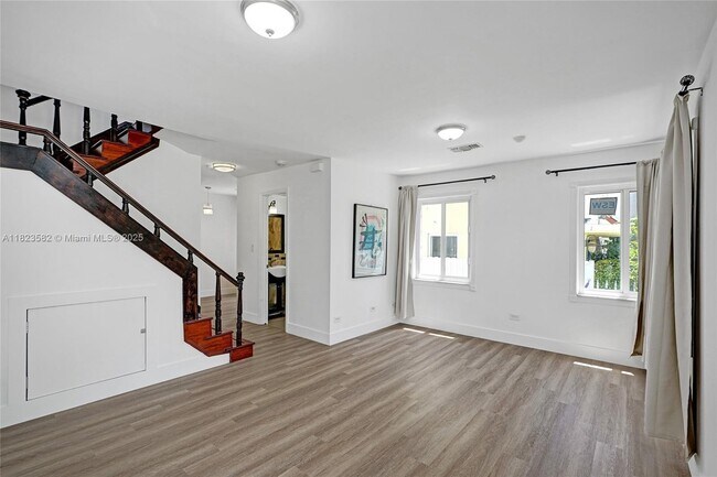 Foto del edificio - 655 85th St