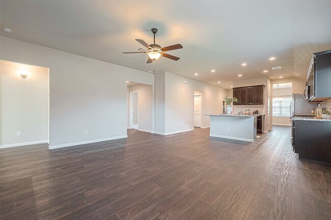 Foto del edificio - 3914 McDonough Way