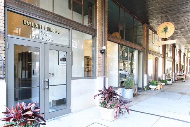 Foto del edificio - 505 Union Ave