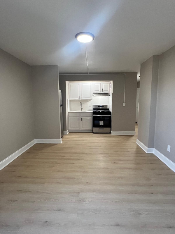 Building Photo - 110 Washington St