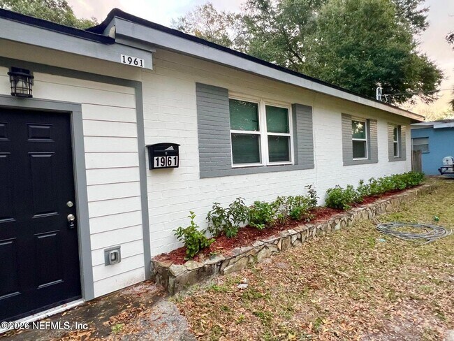 Foto del edificio - 1961 New Haven Rd