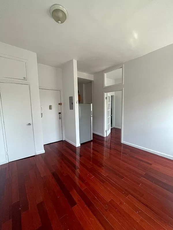 Building Photo - 1 Bedroom 1 Bathroom