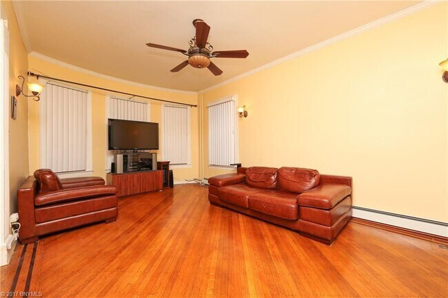 Foto del edificio - 1810 Brooklyn Ave