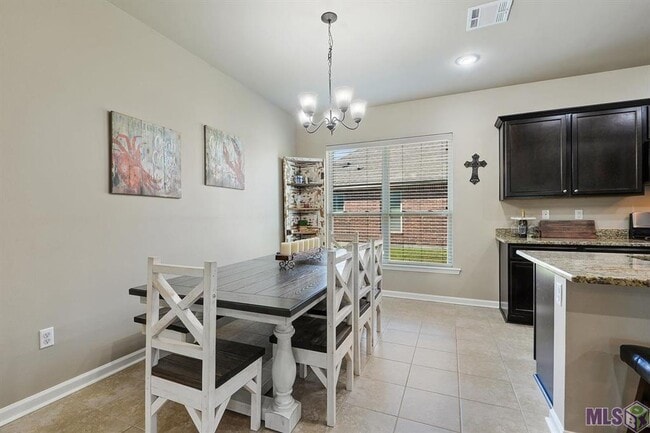 Foto del edificio - Magnolia Lakes Subdivision off Burbank