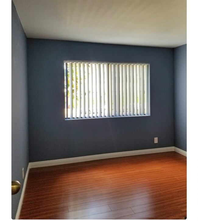 Foto del edificio - 4436 Franklin Ave