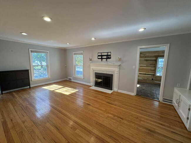 Foto del edificio - 400 E 65th St