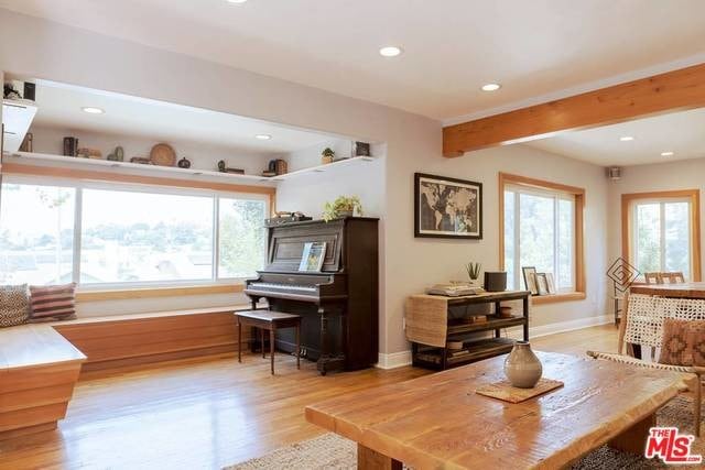 Building Photo - 708 Parkman Ave
