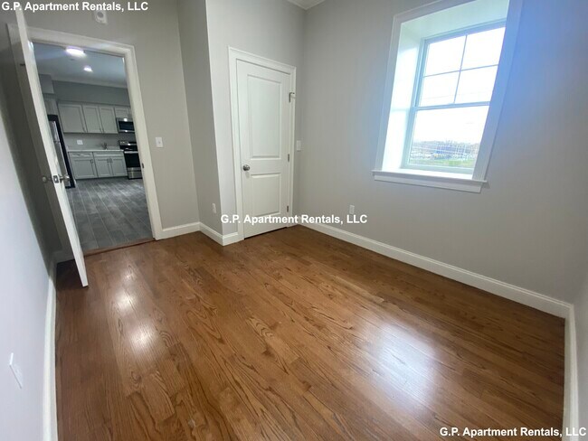 Building Photo - 120 Tremont St