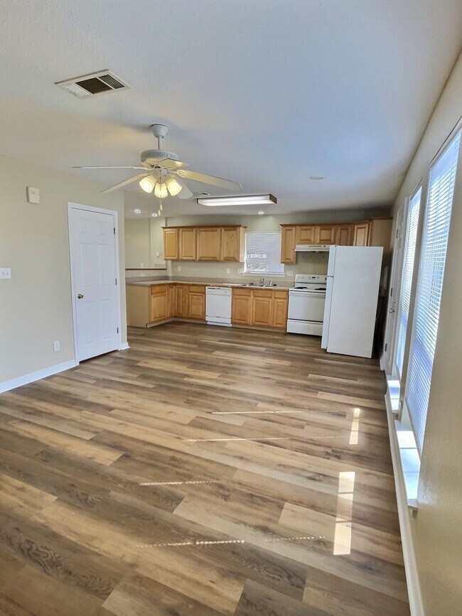 Foto del edificio - 4713 Gibson Rd