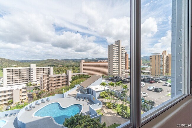 Building Photo - $3100 | 2bd/2ba Condominium, All Utilities Included Renovated at Harbour Ridge