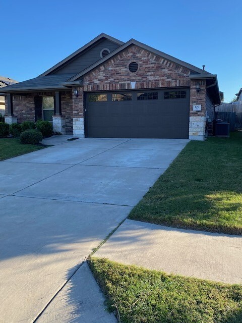 Foto principal - Upgraded home in Park at Brushy Creek