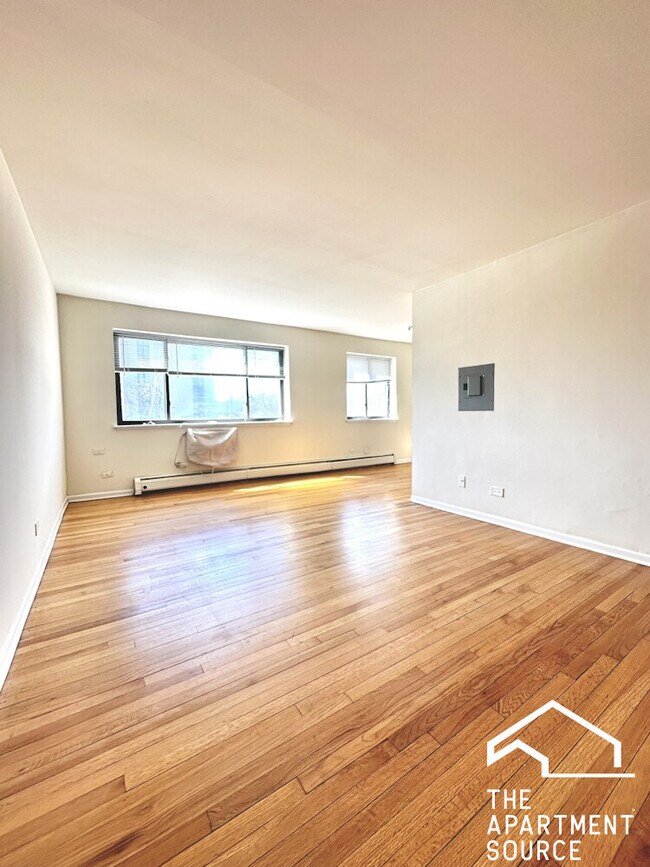 Foto del edificio - 6954 N Sheridan Rd