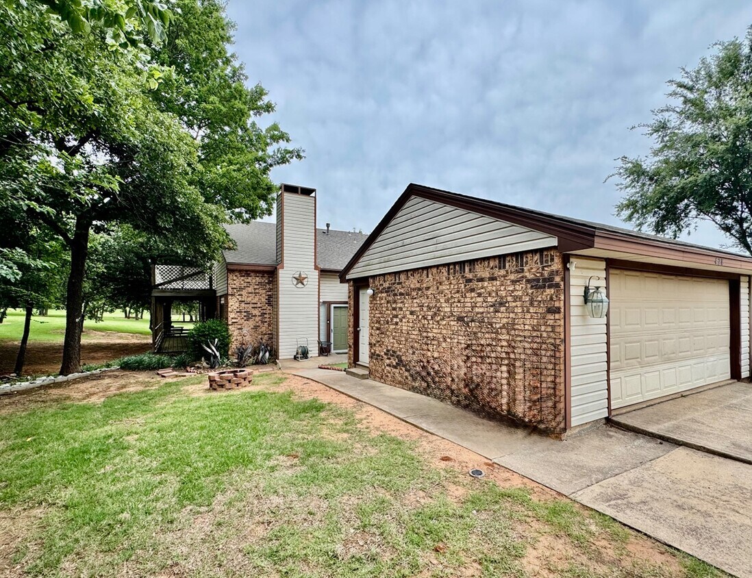 Photo - 428 Sundance Ln (Edmond, OK)