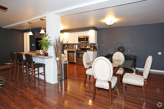 Interior Photo - Village Pines Apartments