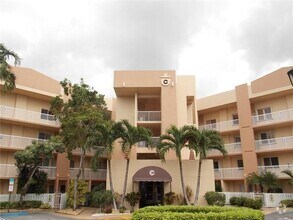 Building Photo - 7464 Trent Dr