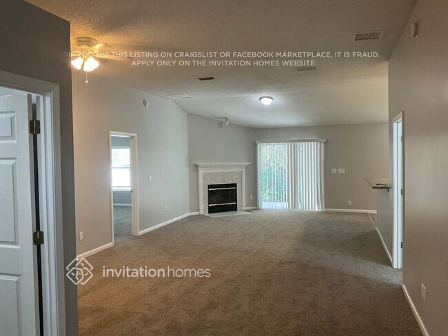 Foto del edificio - 921 Mineral Creek Dr