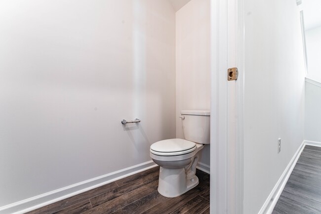 Foto del edificio - 370 Freestall Dr