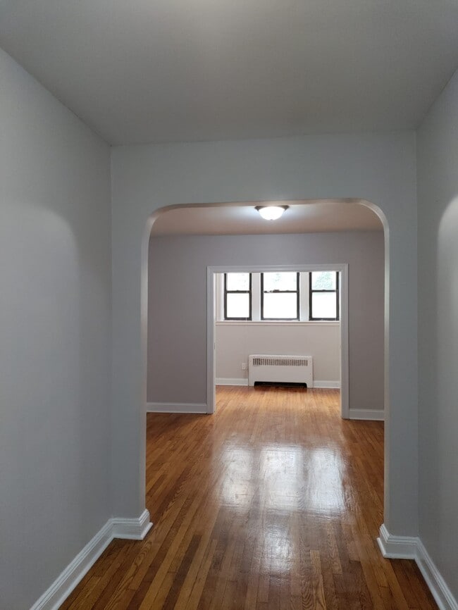 201-918-9573 - 1 Britton St