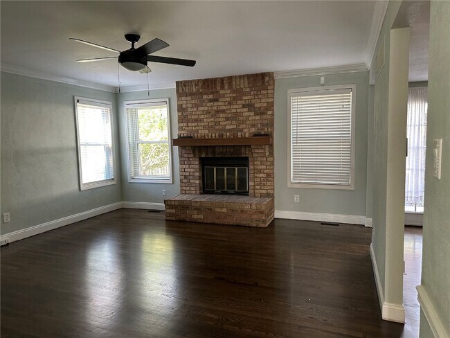 Foto del edificio - 16407 Westglen Farms Dr