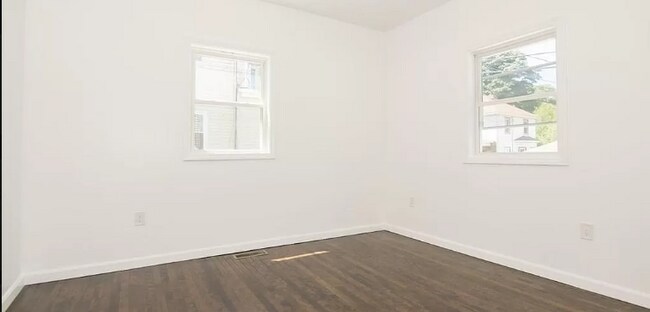 Foto del edificio - 24 Brooks St