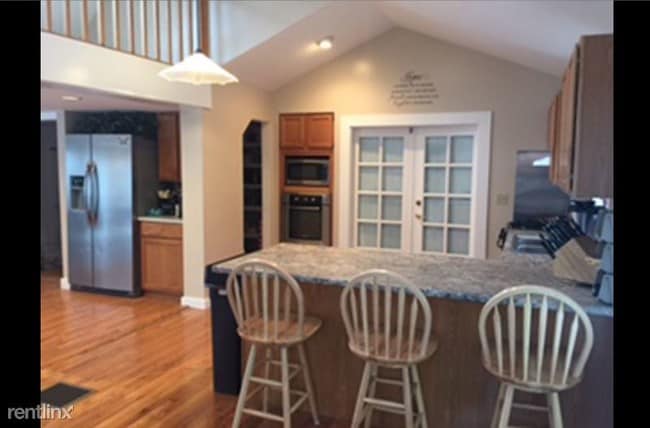 Building Photo - 3 br, 2 bath House - 217 Stones Point Rd