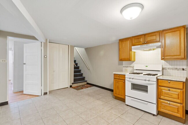 Foto del edificio - 5714 N Christiana Ave