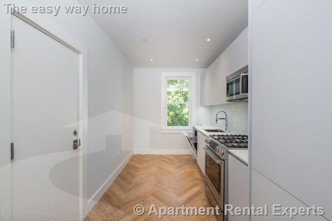 Photo - 17 A Forest St Apartment